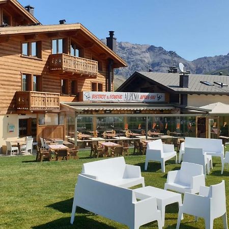 Alpino Lodge Bivio Livigno Exteriör bild