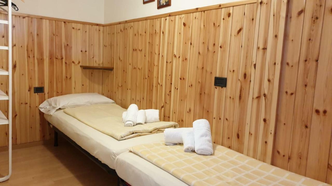 Alpino Lodge Bivio Livigno Exteriör bild