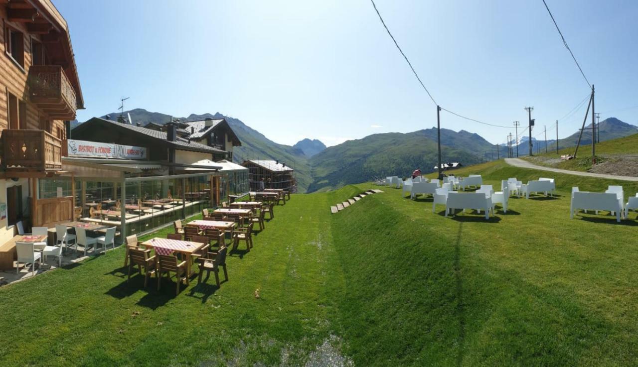 Alpino Lodge Bivio Livigno Exteriör bild